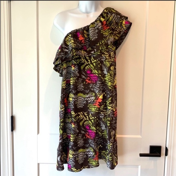 Alice & Trixie Silk One Shoulder Belted Dress - Picture 7 of 9